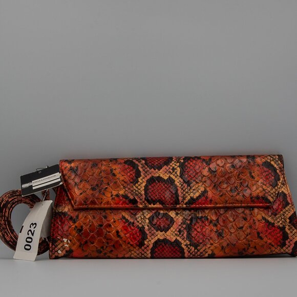 clutch purse with shoulder strap new with tags - Picture 2 of 2